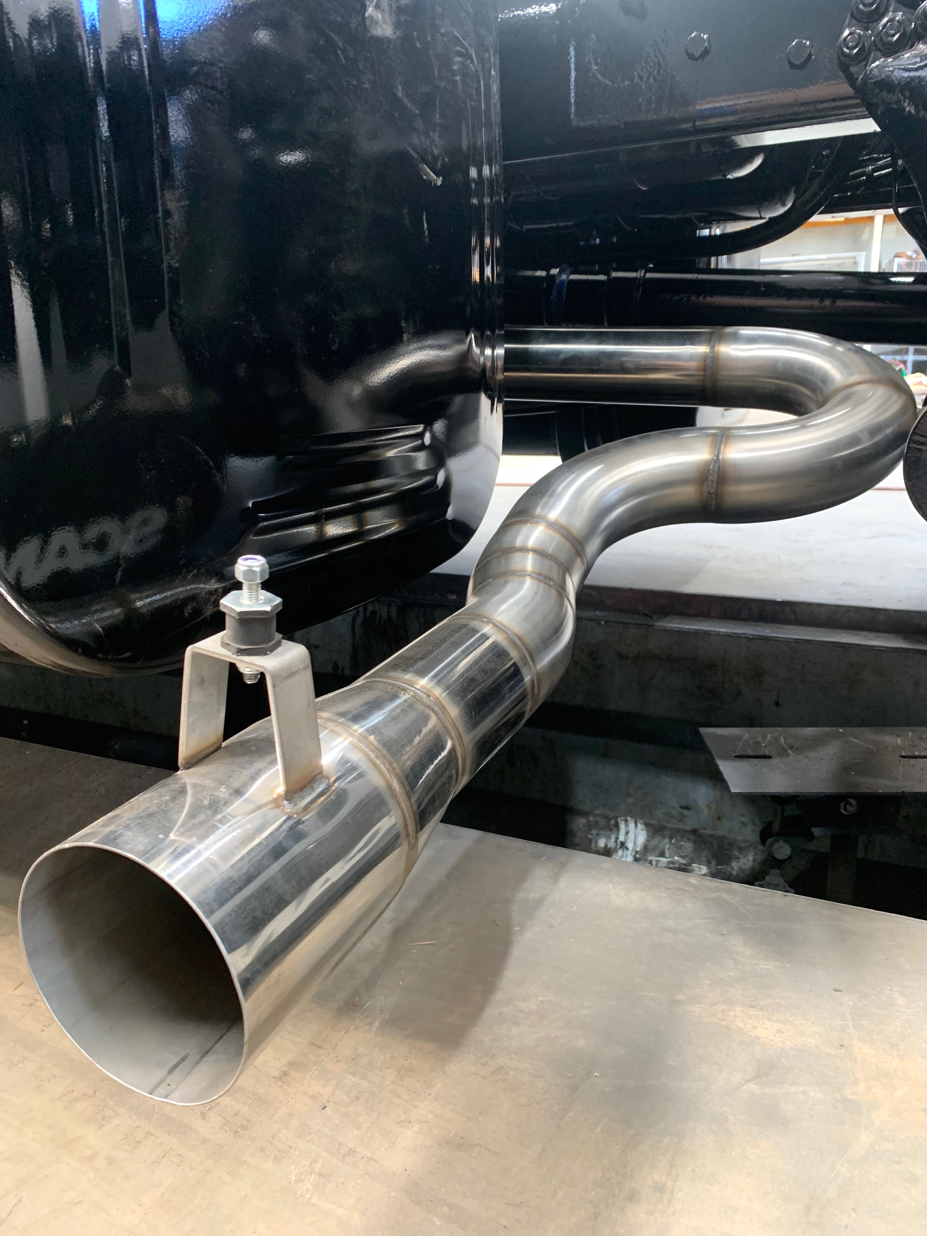 Custom Stainless exhaust Systems - Mocho Fabrication